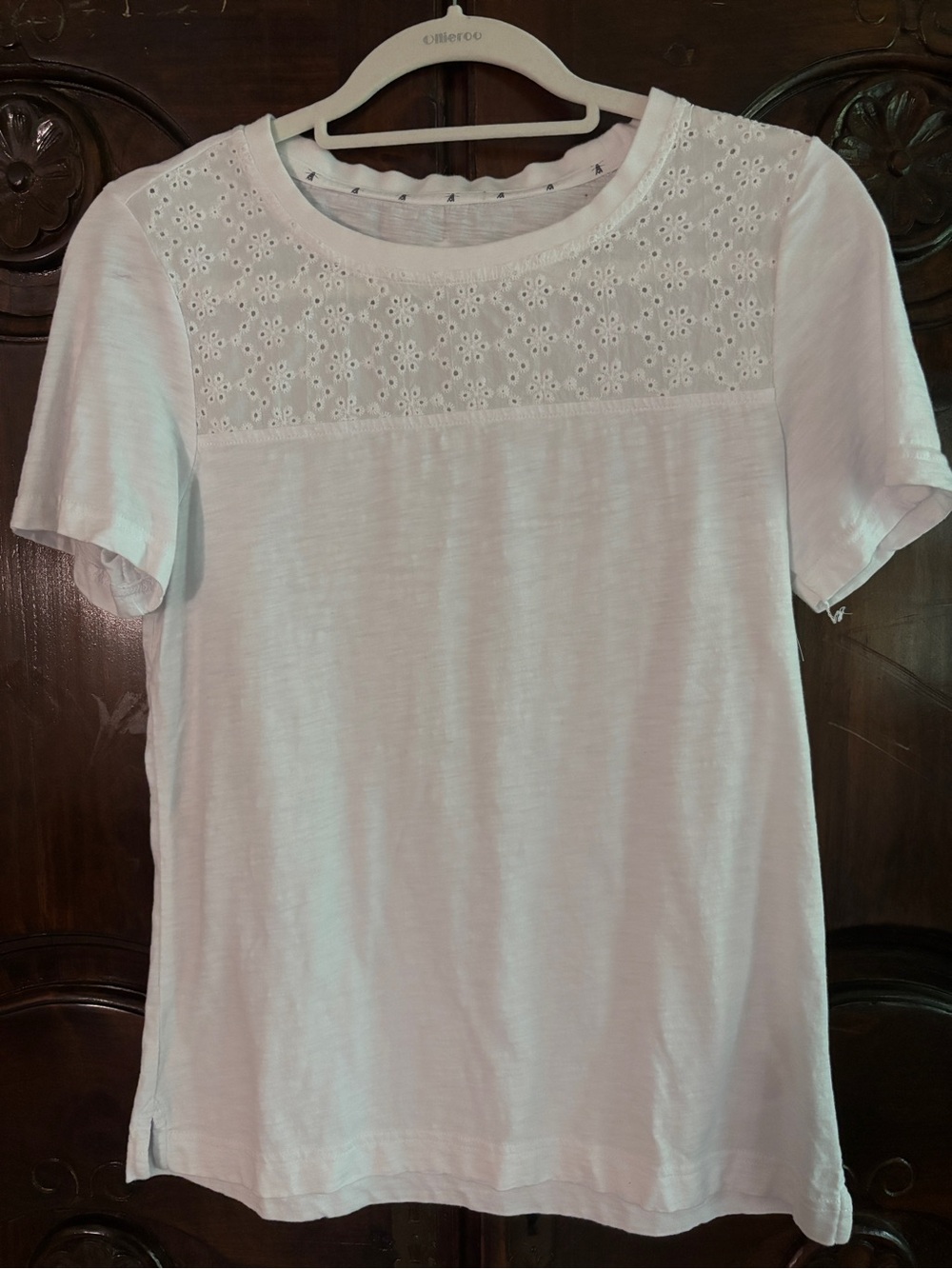 Barbour White Eyelet Yoke Short Sleeve Tee